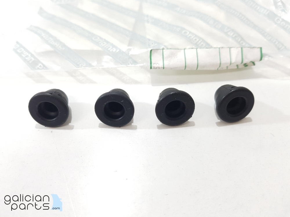 Gommino Tassello Cofano Motore Originale Sostitutivo Per Fiat, Alfa Romeo, Lancia - OE 7781964